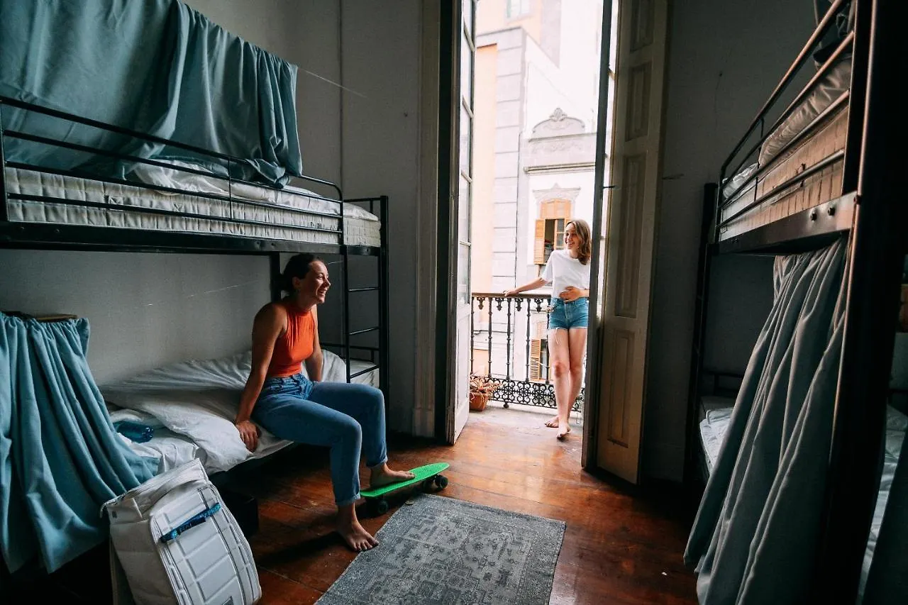 Dona Rose Old Town Hostel Las Palmas