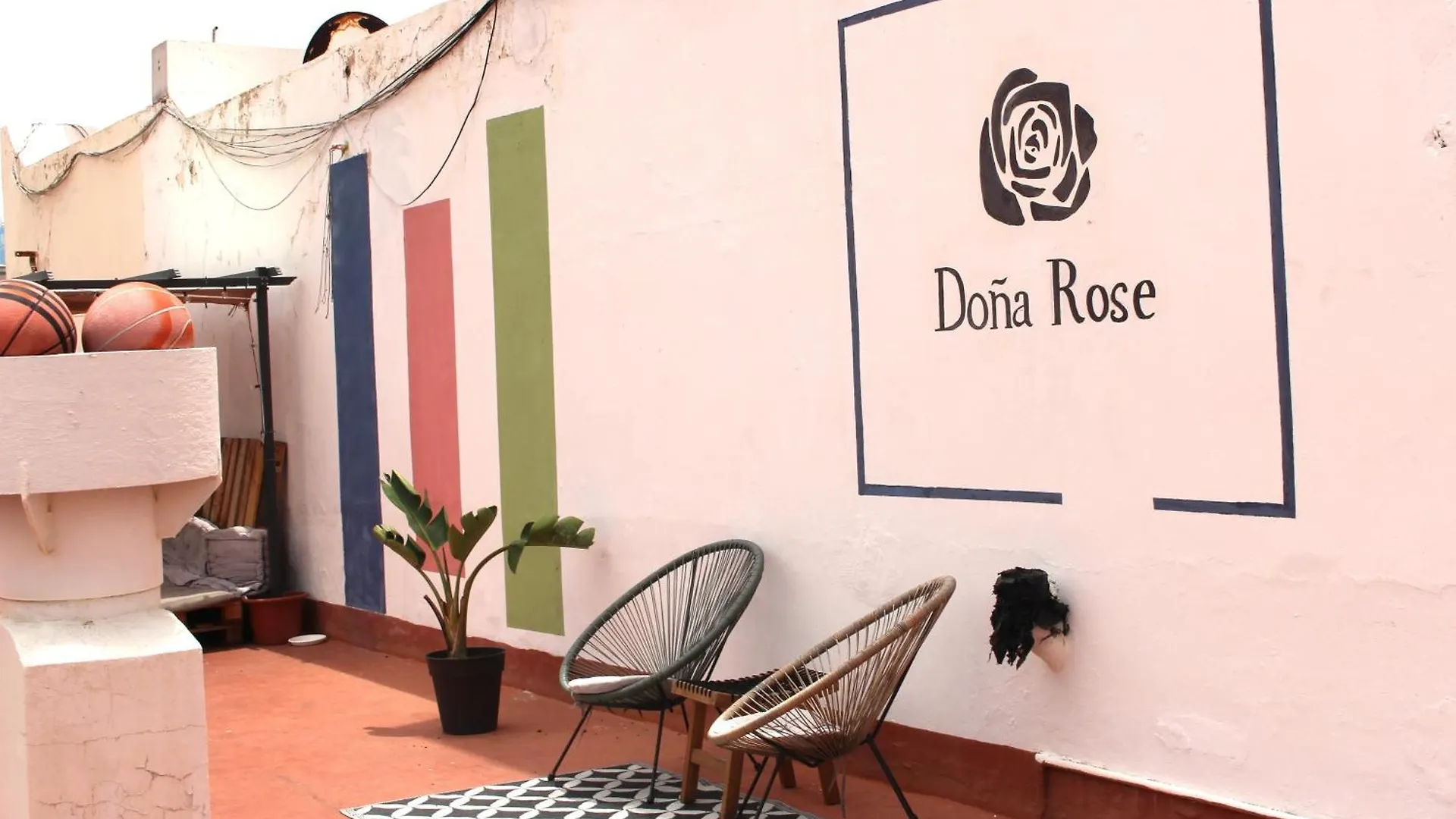 Dona Rose Old Town Hostel Las Palmas
